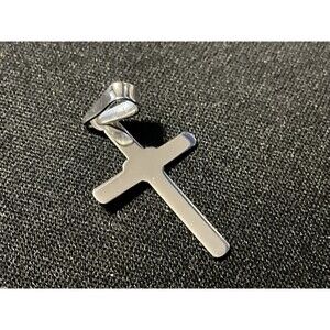 925 Cross w/ Heart Pendant